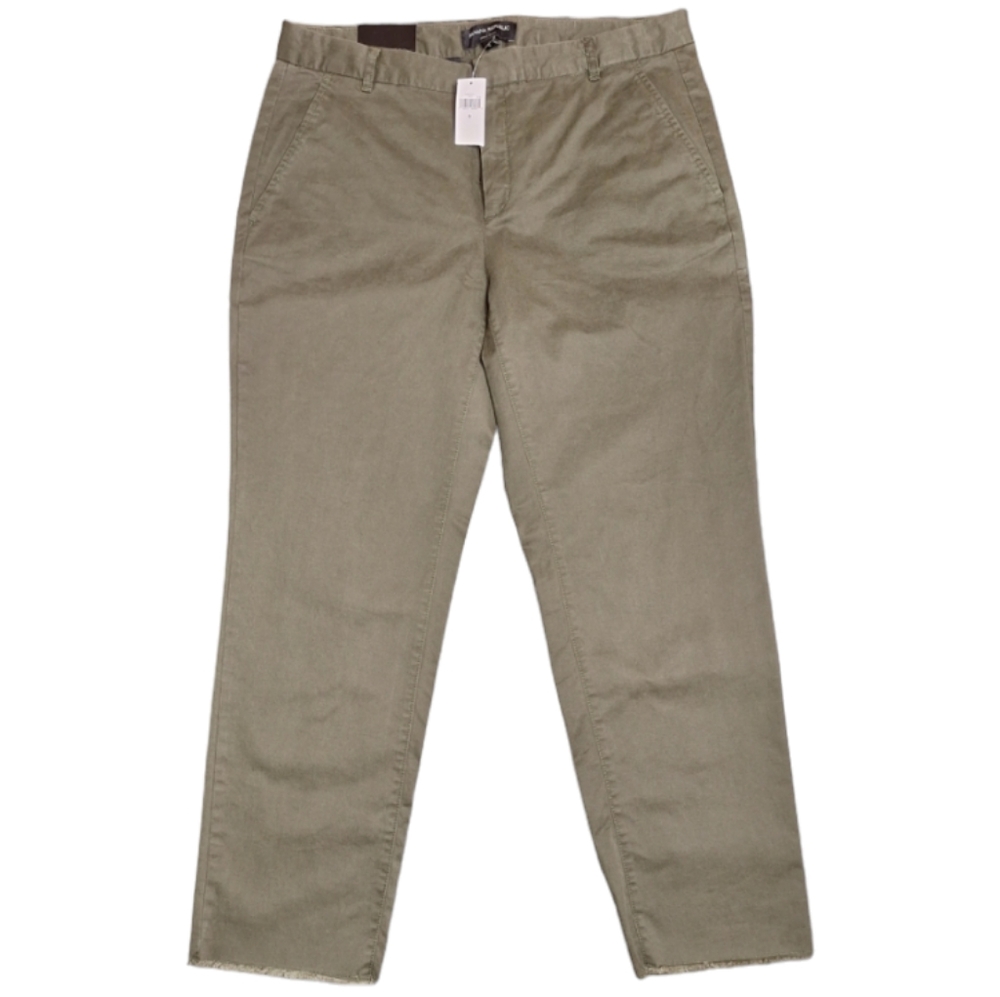Banana Republic Chino Women Capri Pants Size 8  Matcha Green